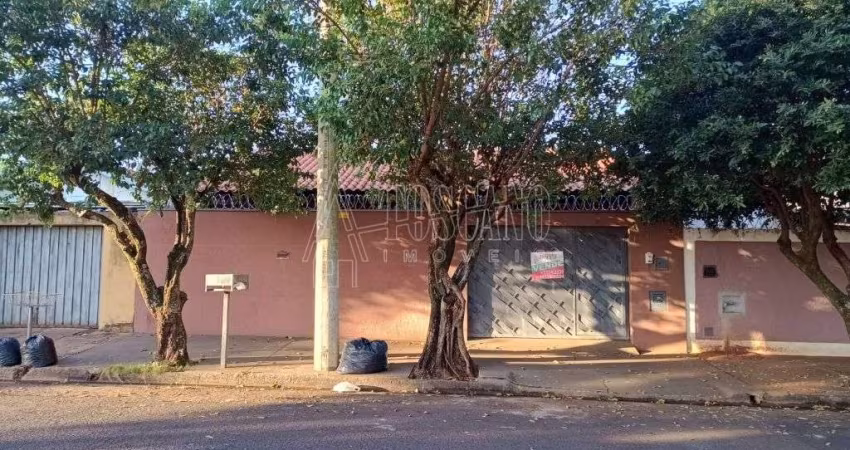 Casa para venda em Jardim Roberto Selmi Dei de 189.00m² com 2 Quartos, 1 Suite e 3 Garagens