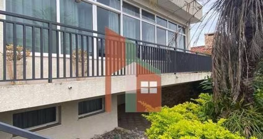 Imóvel Comercial para venda em Centro de 369.00m² com 5 Quartos, 1 Suite e 5 Garagens
