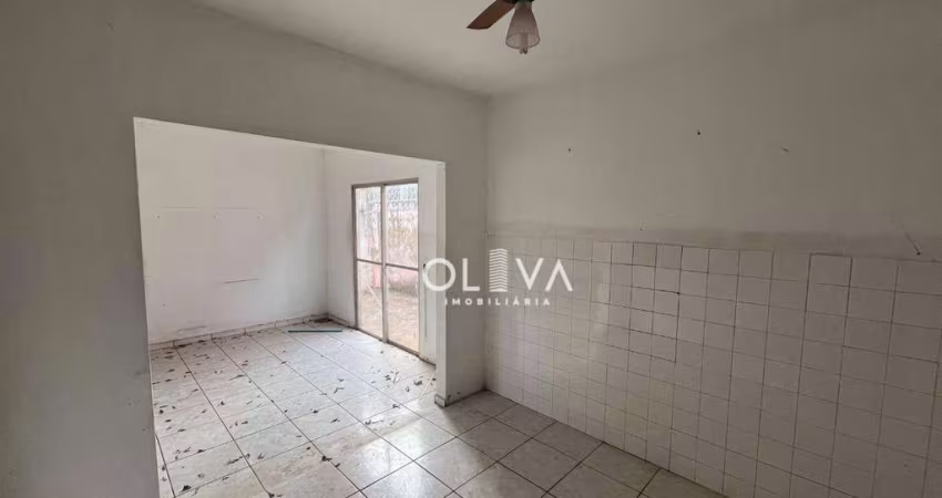 Casa para venda em Conjunto Habitacional Costa Do Sol de 105.00m² com 3 Quartos, 1 Suite e 1 Garagem