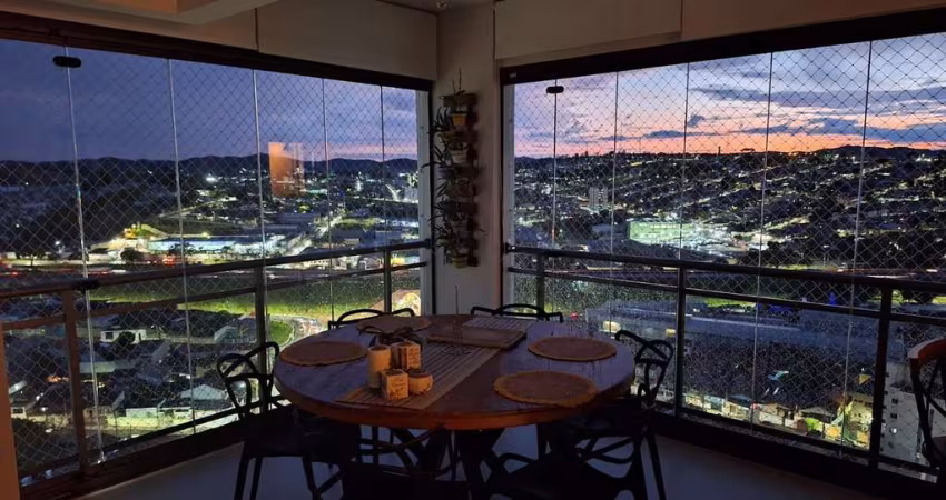 Apartamento para venda em Centro de 124.00m² com 3 Quartos, 1 Suite e 2 Garagens