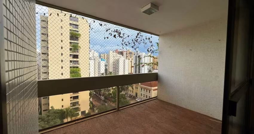 Apartamento para venda em Centro de 153.00m² com 3 Quartos e 3 Suites