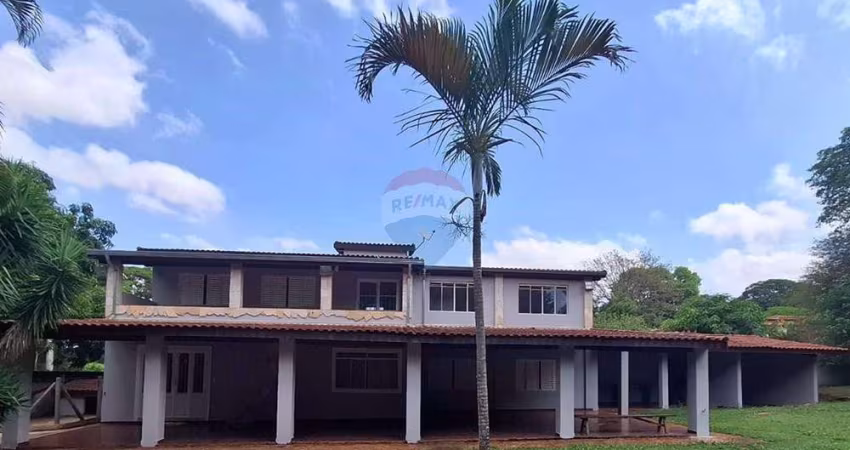 Chácara para venda em Bananal de 1240.00m² com 3 Quartos e 10 Garagens