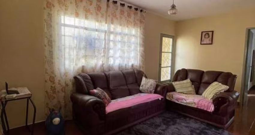 Casa para venda em Antônio Marincek de 160.00m² com 3 Quartos e 2 Garagens