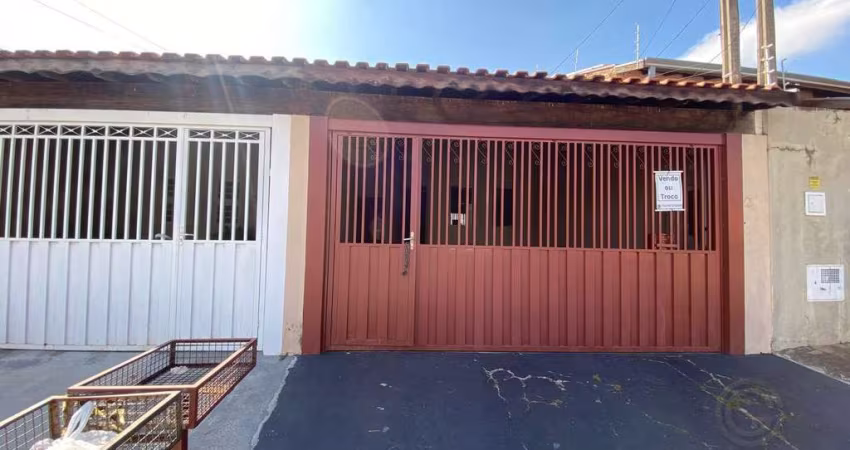 Casa para venda em Jardim Chácara Dos Pinheiros de 78.00m² com 2 Quartos, 1 Suite e 2 Garagens