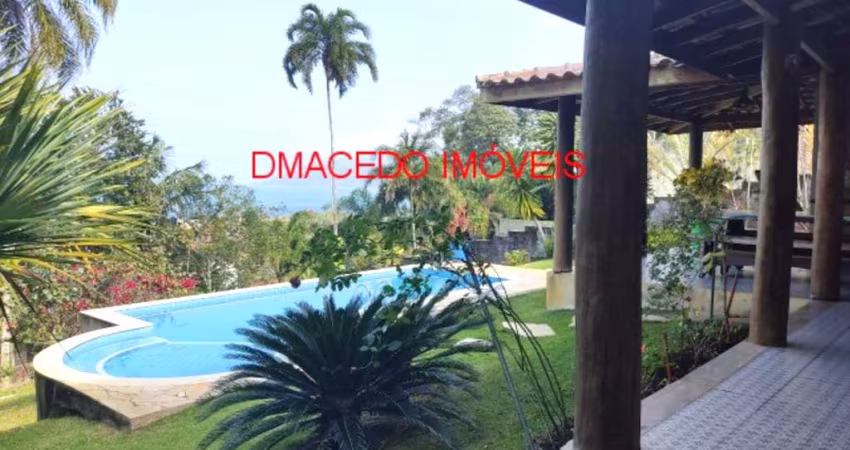 Casa para alugar em Praia Da Lagoinha de 800.00m² com 4 Quartos, 4 Suites e 2 Garagens