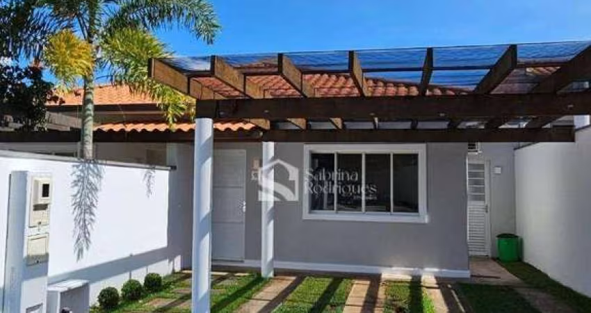 Casa de Condomínio para venda e aluguel em Condomínio Vila Formosa de 71.00m² com 3 Quartos, 1 Suite e 2 Garagens