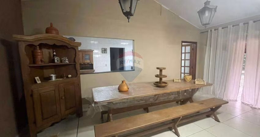 Chácara para venda em Araçoiaba da Serra de 250.00m² com 5 Quartos e 10 Garagens