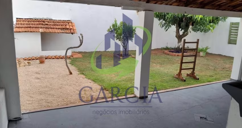 Casa para venda em Cond. Colina Verde de 200.00m² com 2 Quartos, 1 Suite e 3 Garagens