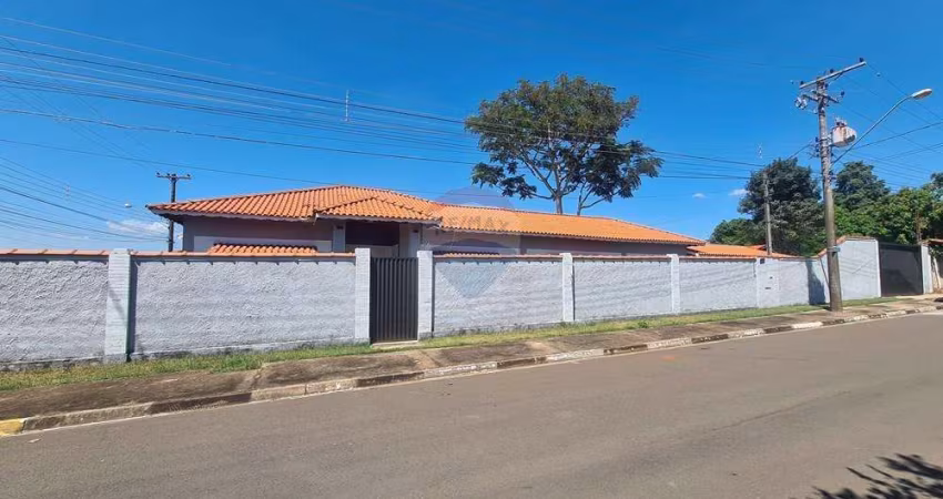 Casa para venda em Nova São Pedro de 343.00m² com 3 Quartos e 3 Suites