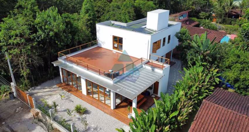 Casa para venda em Itamambuca de 273.00m² com 4 Quartos, 4 Suites e 2 Garagens