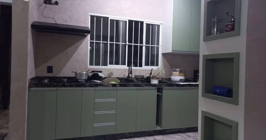 Casa para venda em Cézar De Souza de 123.00m² com 3 Quartos, 1 Suite e 3 Garagens