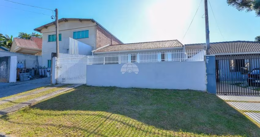 Casa para venda em Santa Cândida de 70.00m² com 2 Quartos e 2 Garagens
