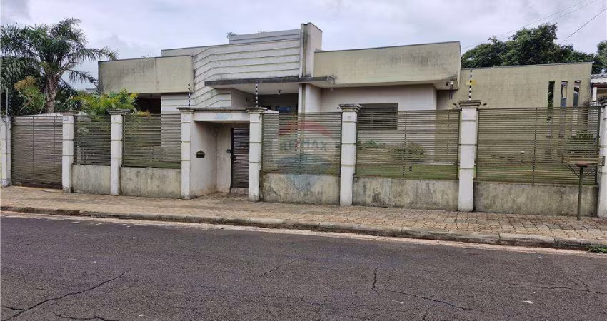 Casa para venda em Vila Residencial A de 413.00m² com 7 Quartos e 3 Suites
