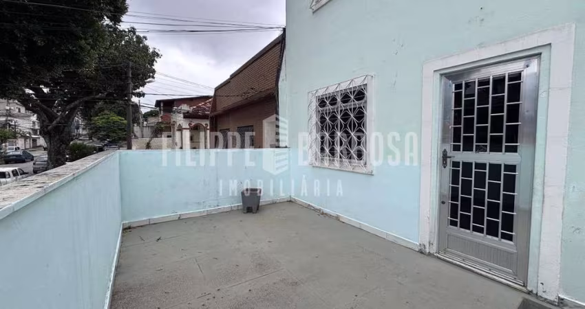 Casa para venda em Penha Circular de 184.00m² com 3 Quartos, 3 Suites e 1 Garagem