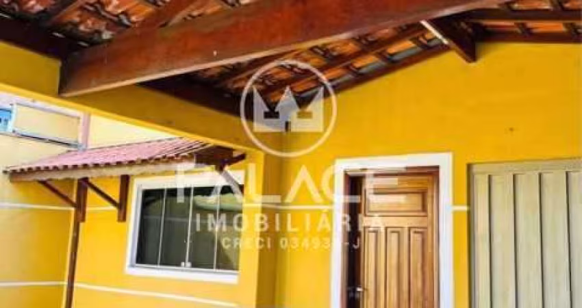 Casa para venda em Parque Primeiro De Maio de 105.00m² com 3 Quartos, 1 Suite e 2 Garagens