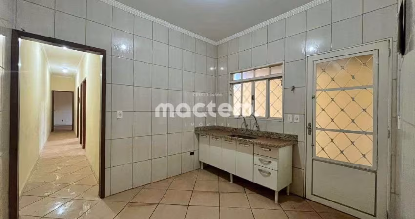 Casa para venda em Planalto Verde de 95.00m² com 3 Quartos, 1 Suite e 2 Garagens