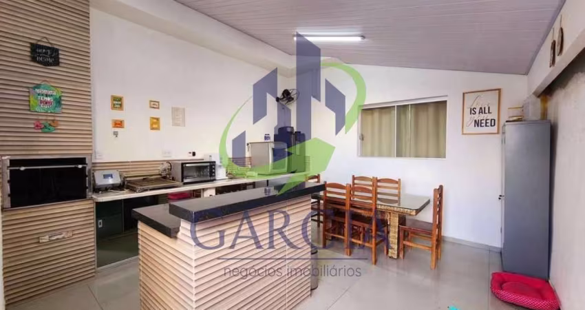 Casa para venda em Jardim Áurea de 260.00m² com 4 Quartos, 1 Suite e 3 Garagens