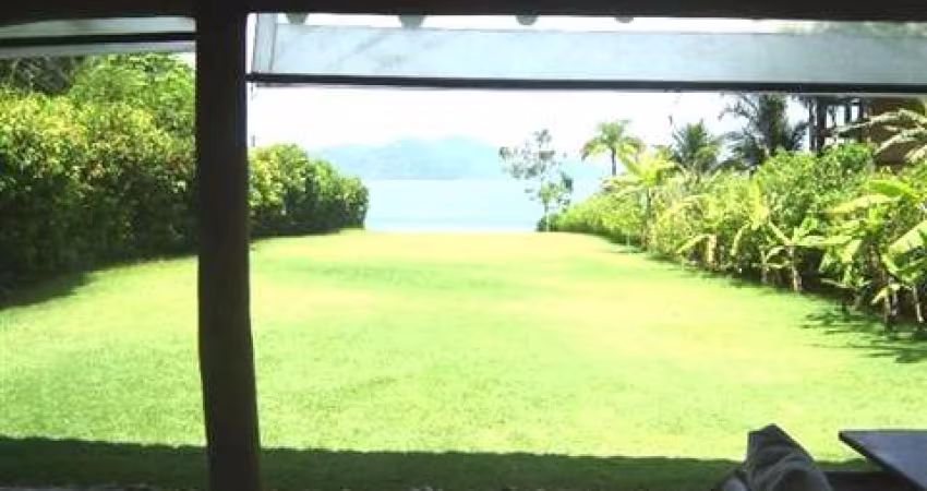 Casa para venda em Praia Brava Do Sul de 1050.00m² com 3 Quartos, 2 Suites e 5 Garagens