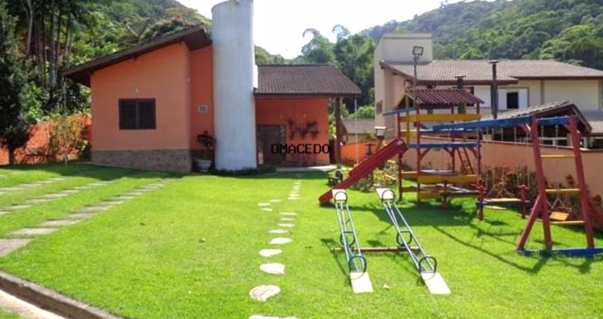 Casa para venda em Recanto Da Lagoinha de 700.00m² com 3 Quartos, 1 Suite e 3 Garagens