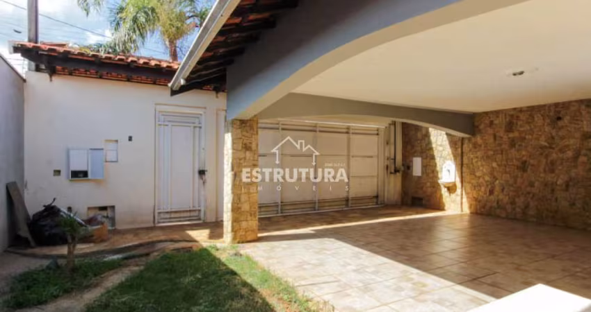 Casa para venda em Vila Alemã de 282.00m² com 3 Quartos, 1 Suite e 4 Garagens