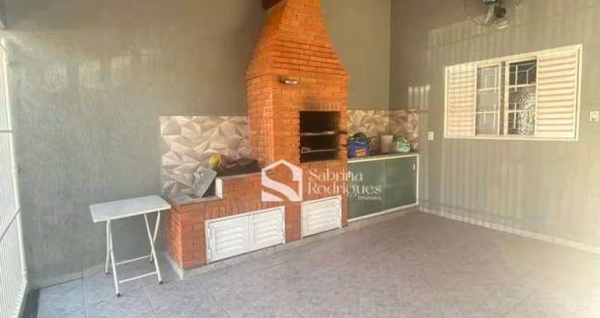 Casa para venda em Residencial Monte Verde de 90.00m² com 2 Quartos, 1 Suite e 2 Garagens