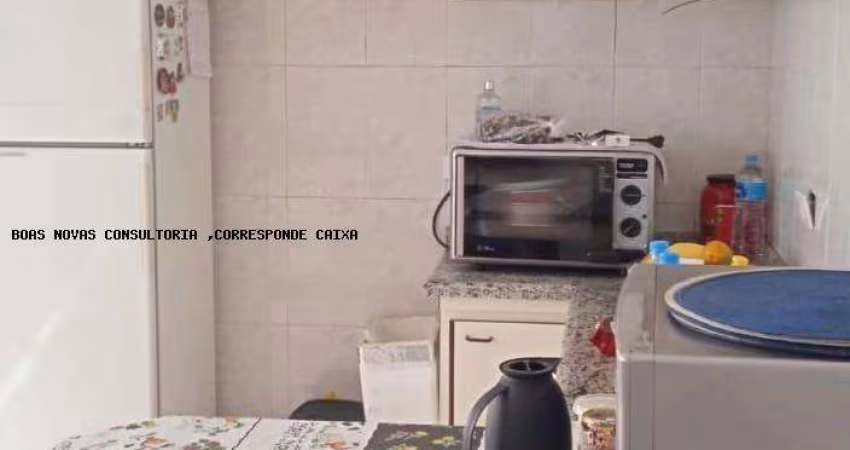 Sobrado para venda em Jardim Palmira de 206.00m² com 3 Quartos, 1 Suite e 2 Garagens