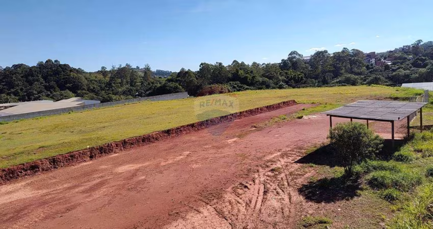 Galpão / Depósito / Armazém para venda em Chácara Maria Trindade de 21600.00m² com 1 Garagem