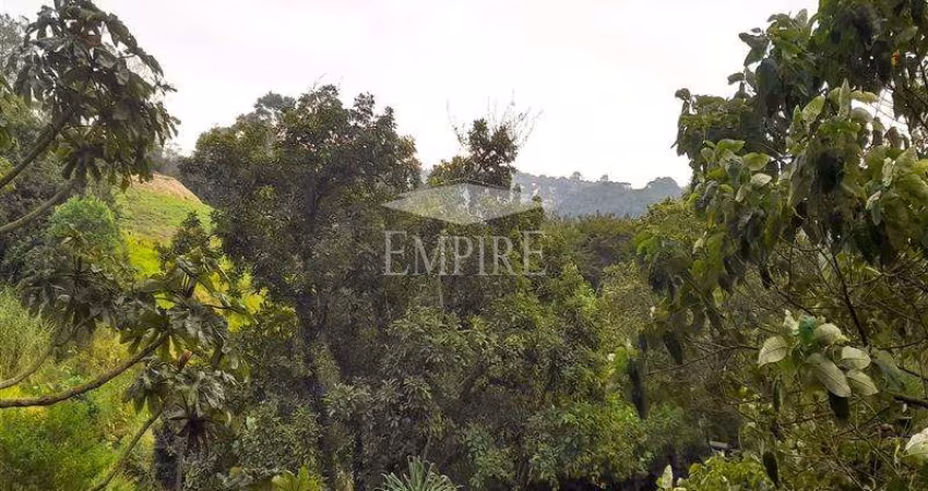 Chácara para venda em Parque Dos Jacarandás de 250.00m² com 2 Quartos, 2 Suites e 2 Garagens