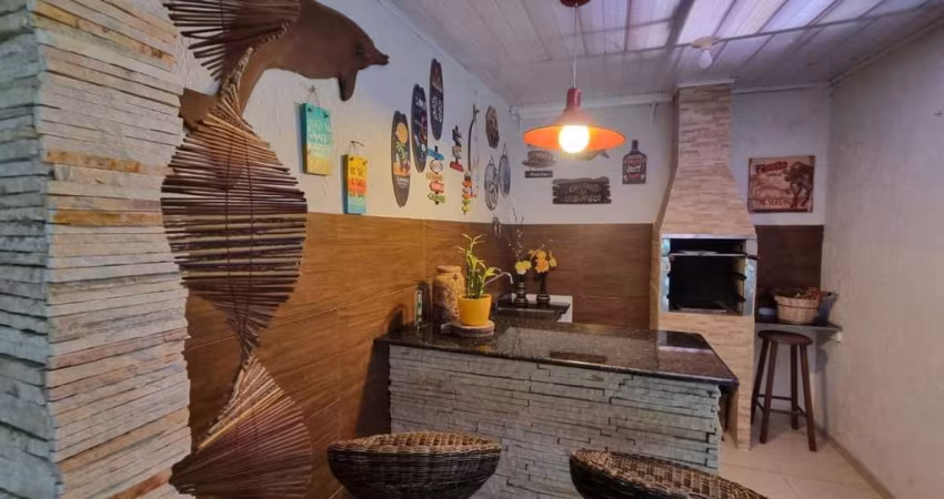 Casa para venda em Capão Raso de 125.00m² com 3 Quartos e 2 Garagens