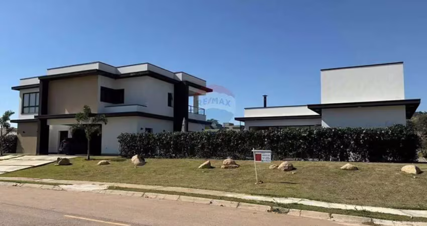 Casa de Condomínio para venda em Residencial Green Park de 338.26m² com 5 Quartos, 2 Suites e 4 Garagens