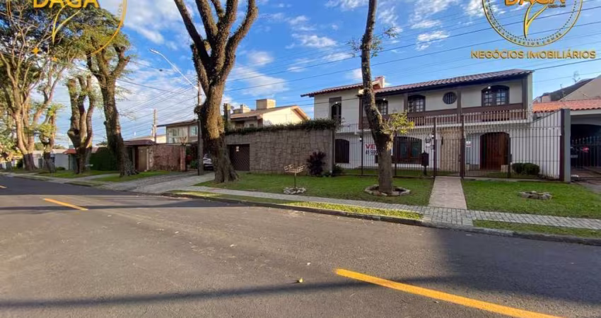 Sobrado para venda em Bigorrilho de 389.00m² com 4 Quartos, 1 Suite e 4 Garagens