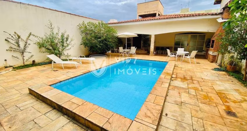 Casa para venda em Vila Trujillo de 369.70m² com 4 Quartos, 1 Suite e 4 Garagens