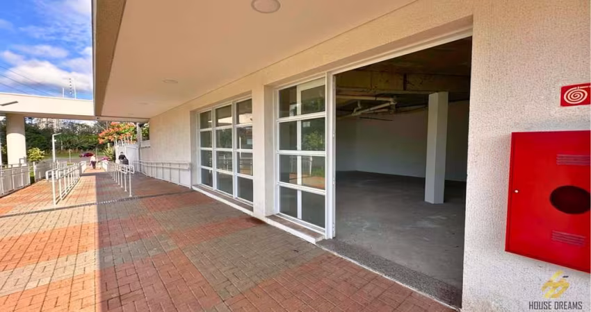 Imóvel Comercial para alugar em Cidade Industrial de 98.00m² com 9 Garagens