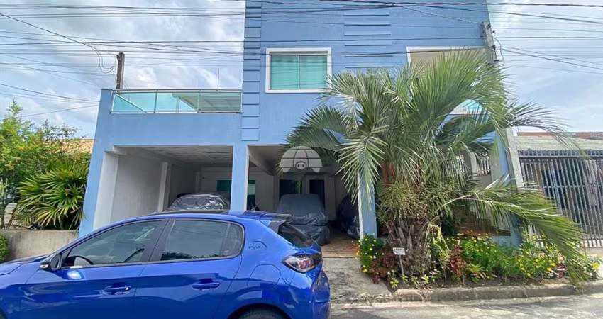 Casa para venda em Arruda de 320.00m² com 5 Quartos, 2 Suites e 3 Garagens