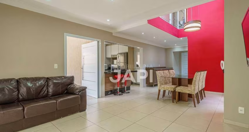 Casa para venda em Jardim Copacabana de 224.00m² com 3 Quartos, 1 Suite e 2 Garagens