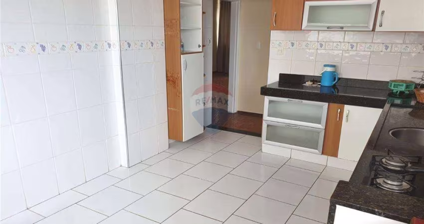 Apartamento para venda em Centro de 125.00m² com 2 Quartos