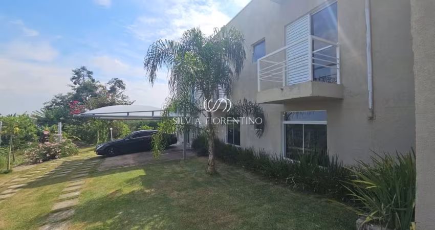 Casa para venda em Chácara São Félix de 2000.00m² com 6 Quartos, 2 Suites e 16 Garagens