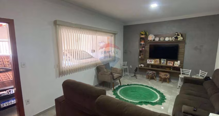 Casa para alugar em Vila Letônia de 121.65m² com 2 Quartos, 1 Suite e 2 Garagens