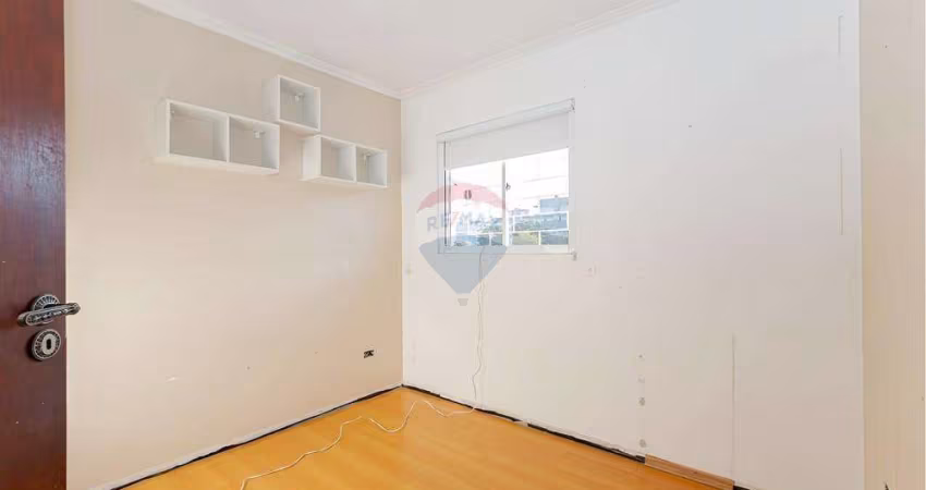 Sobrado para venda em Rio Verde de 90.00m² com 3 Quartos, 1 Suite e 2 Garagens