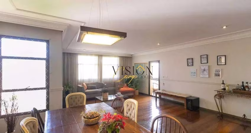 Apartamento para venda em Cambuí de 269.00m² com 4 Quartos, 2 Suites e 4 Garagens