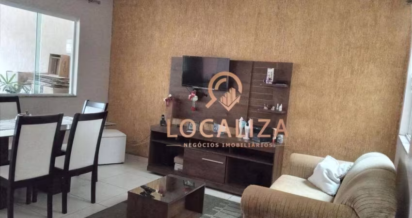 Casa para venda em Parque Industrial de 150.00m² com 4 Quartos, 2 Suites e 4 Garagens