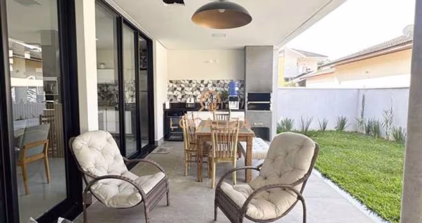 Casa para venda em Urbanova I de 251.00m² com 4 Quartos, 4 Suites e 2 Garagens