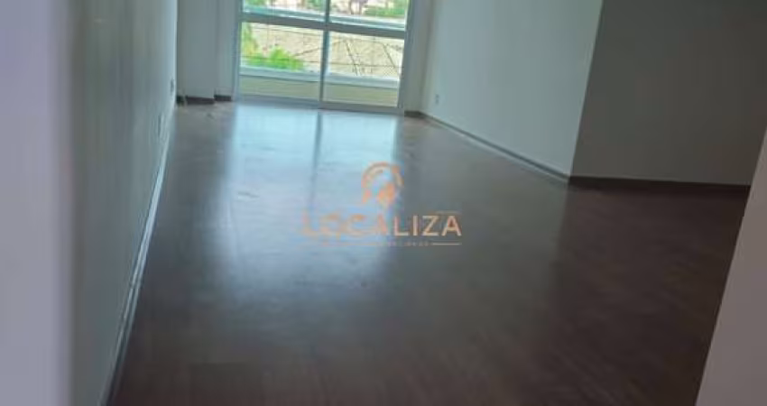 Apartamento para alugar em Urbanova de 105.00m² com 3 Quartos, 1 Suite e 2 Garagens