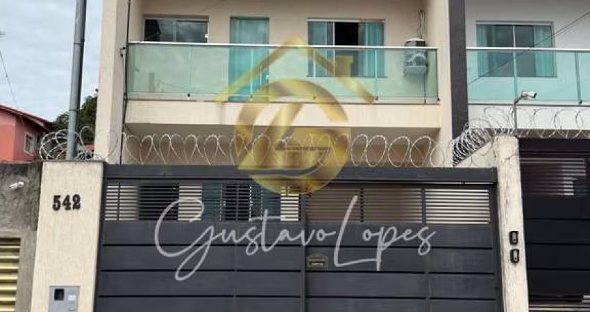 Casa para venda em Senhora Das Graças de 240.00m² com 3 Quartos, 1 Suite e 3 Garagens