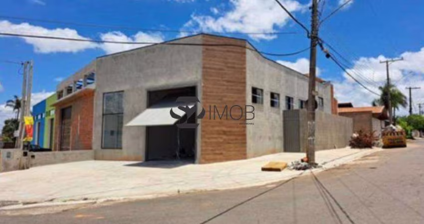 Galpão / Depósito / Armazém para alugar em Saúde de 213.00m² com 4 Garagens