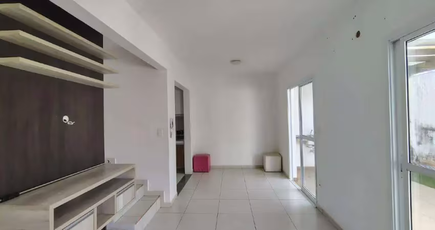 Casa de Condomínio para alugar em Chácara Belvedere de 122.18m² com 3 Quartos, 1 Suite e 2 Garagens