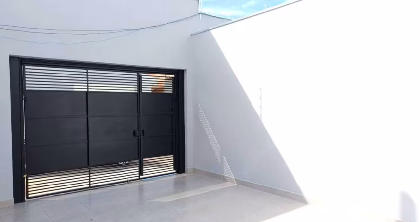 Casa para venda em Residencial Ouro Verde de 100.00m² com 2 Quartos, 1 Suite e 2 Garagens