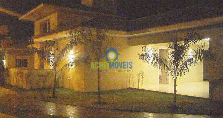 Casa de Condomínio para venda em Aeroporto de 330.00m² com 4 Quartos, 2 Suites e 3 Garagens