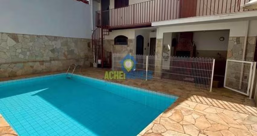 Casa para venda em Vila Bandeirantes de 221.30m² com 3 Quartos, 1 Suite e 2 Garagens