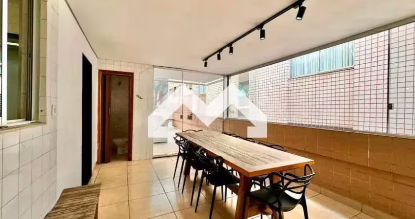 Terreno para venda em Sagrada Família de 120.00m² com 3 Quartos, 1 Suite e 1 Garagem